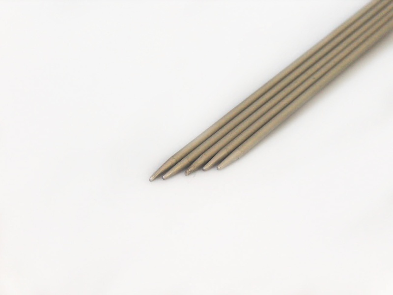 30cm Aluminimum Knitting Needles - 2.75mm - The Wool Shoppe